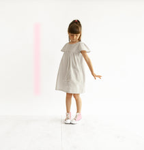 Load image into Gallery viewer, Swan dress (light grey)